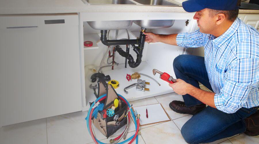 Local expert plumbing services in West Farmington, OH